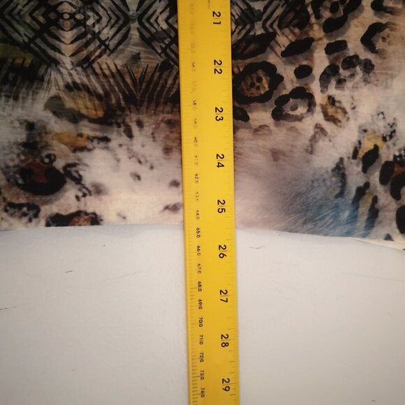 Dress Barn Ladies Multi Colored Animal Print Size XL V-neck Tunic Top - Picture 11 of 11